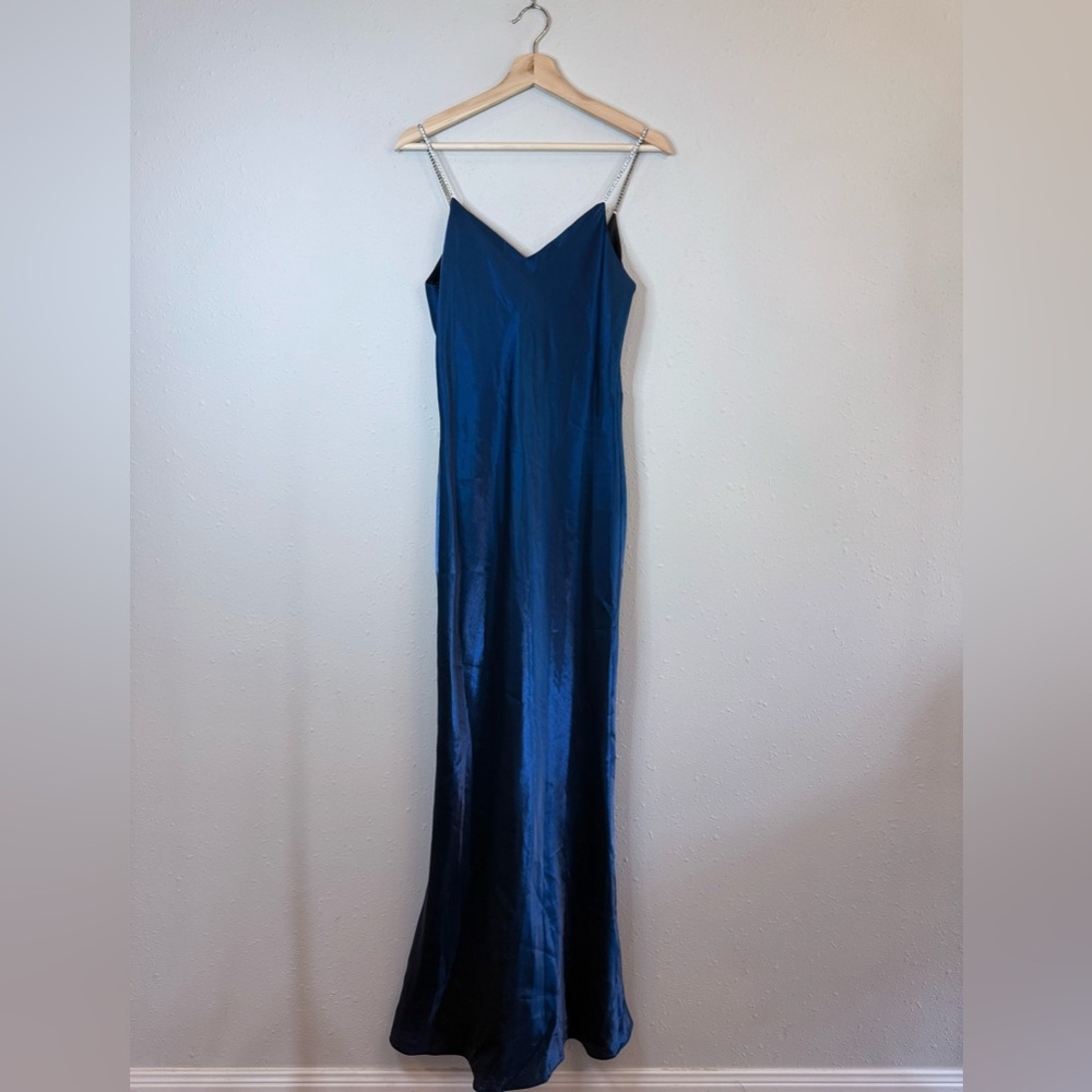 Niki By Niki Livas Vintage Royal Blue Women’s Gown Dress Size 10